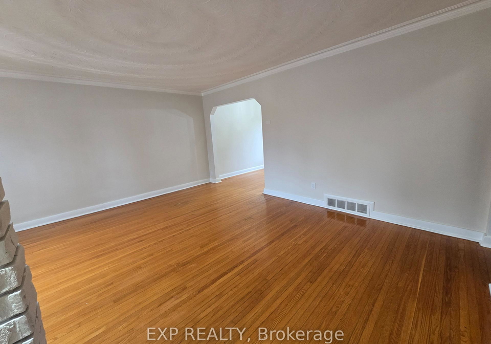 24-fulham-street-scarborough-ontario-e12641676