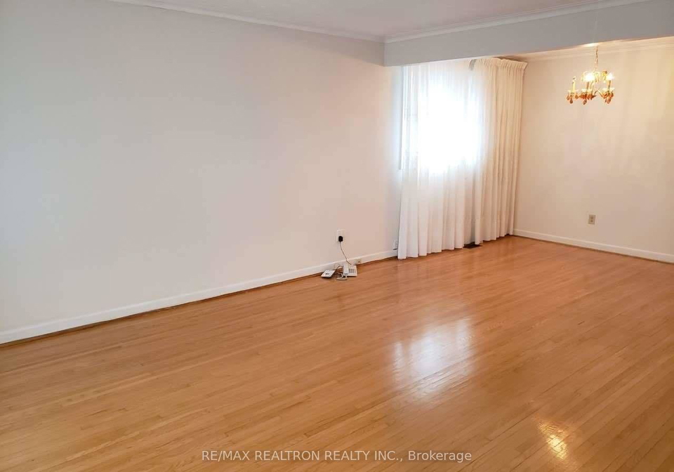 56-rochman-boulevard-scarborough-ontario-e12641888