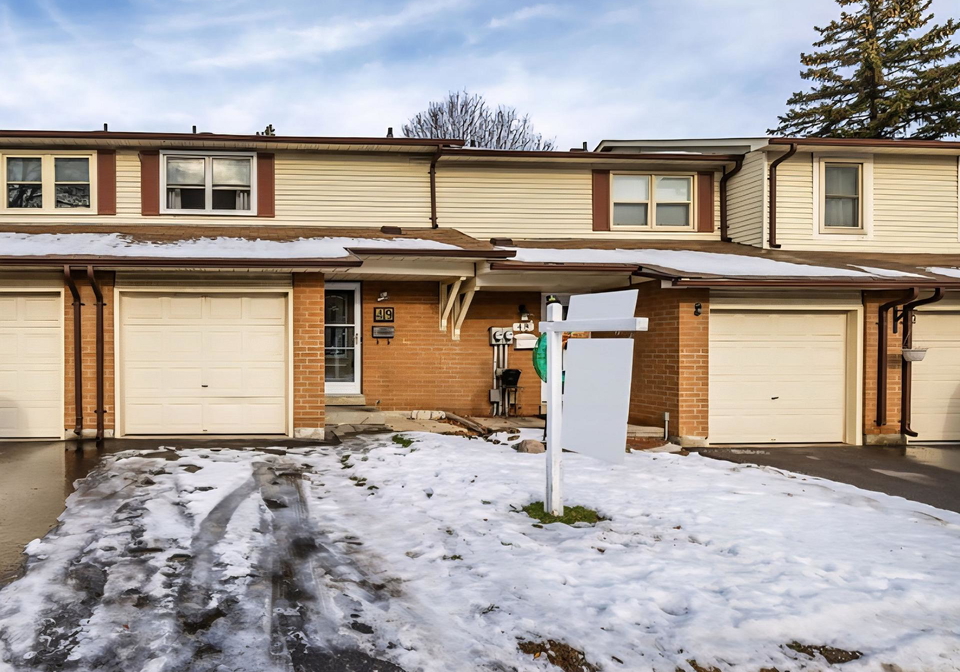 450-bristol-crescent-oshawa-ontario-e12642524