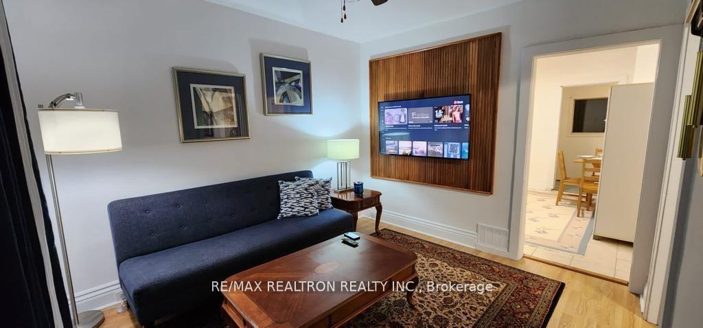 356-cedarvale-avenue-east-york-ontario-e12643398