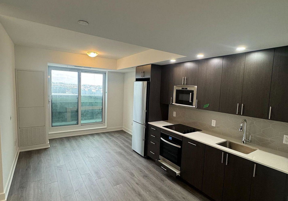 2545-simcoe-street-n-oshawa-ontario-e12643408
