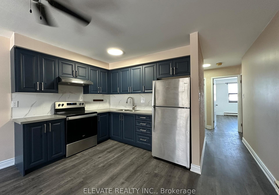 987-pape-avenue-east-york-ontario-e12643624