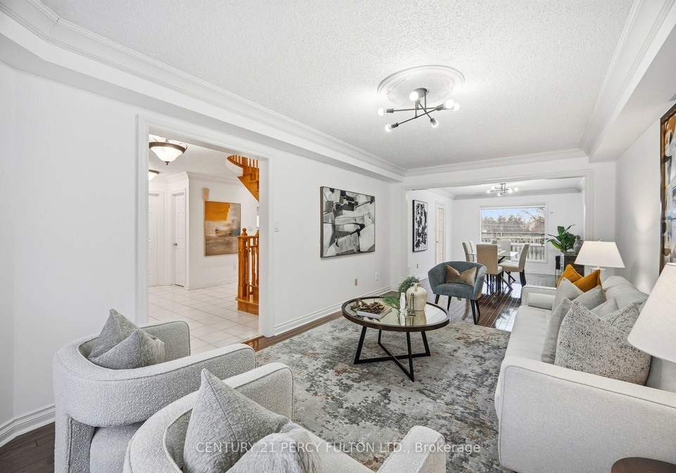 896-darwin-drive-pickering-ontario-e12643792