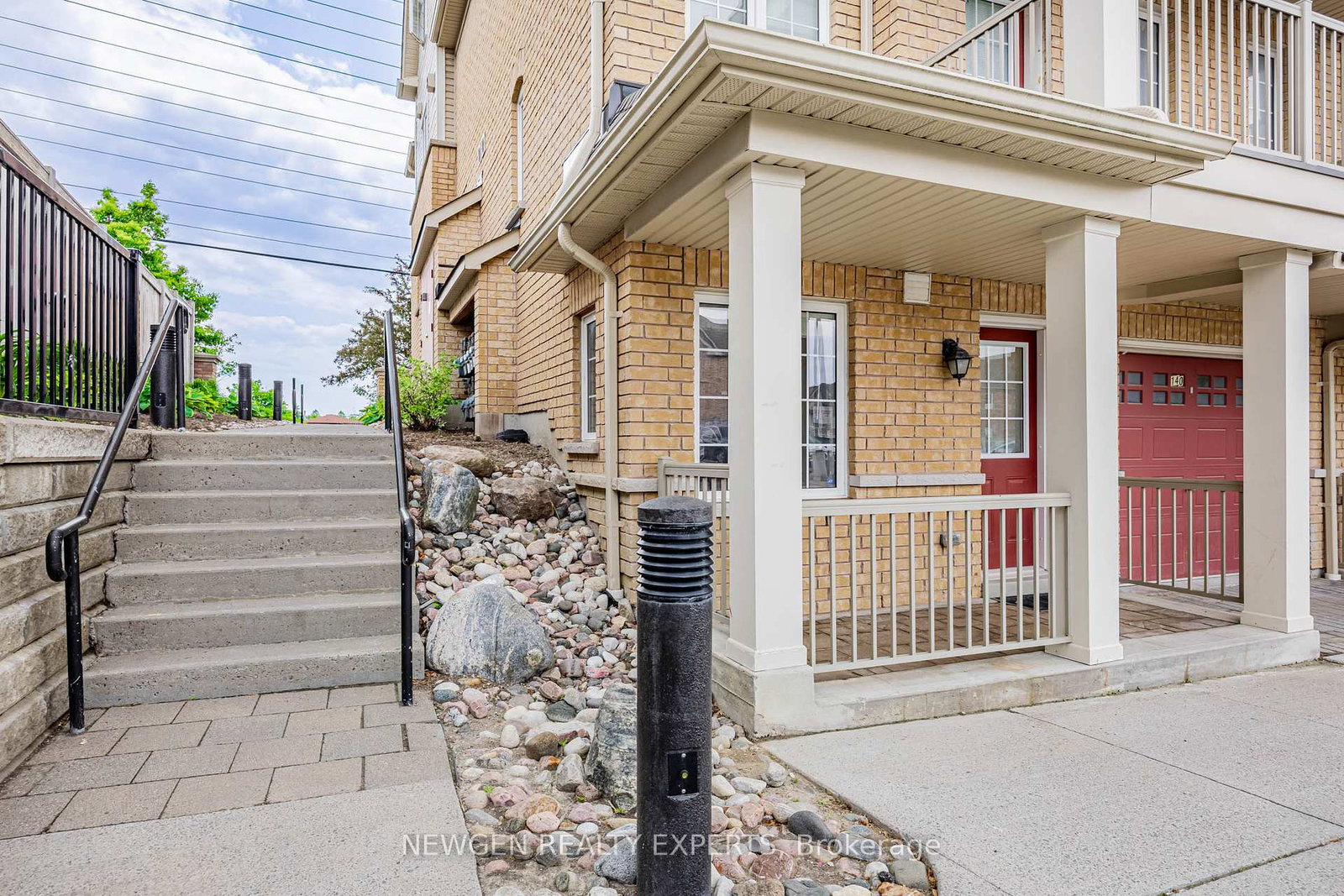 82-abela-lane-ajax-ontario-e12646340