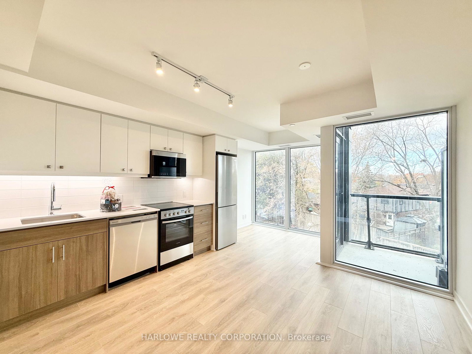2-manderley-drive-scarborough-ontario-e12646478