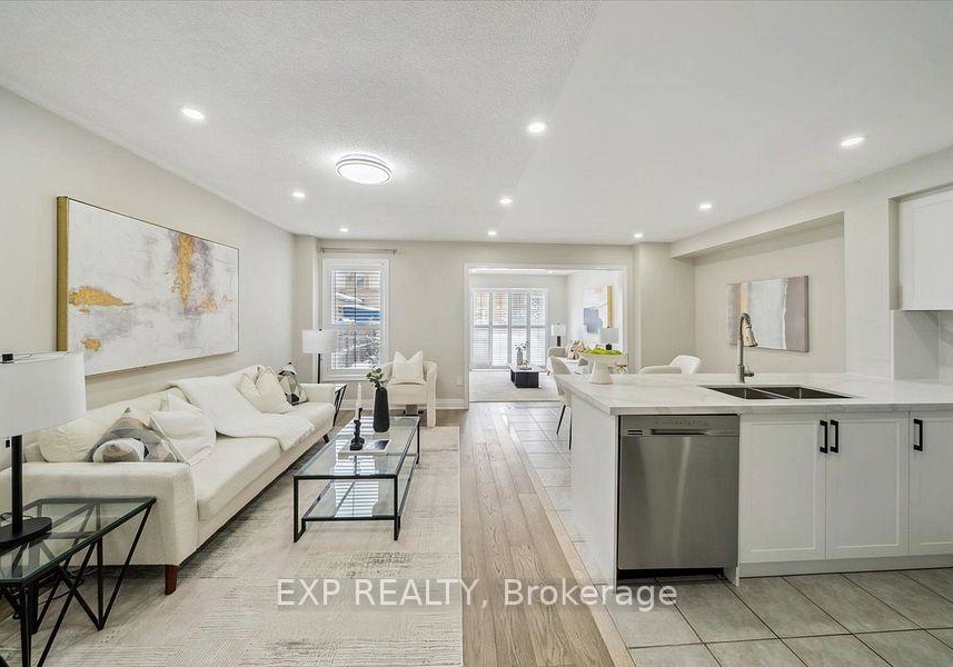 14-gateway-court-whitby-ontario-e12646672