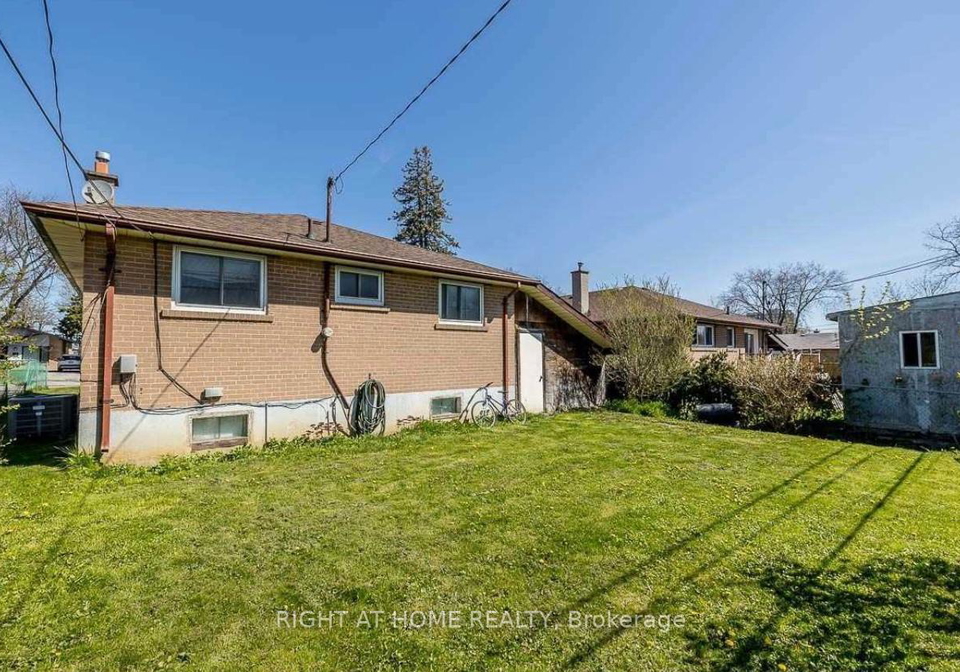 1337-poprad-avenue-s-pickering-ontario-e12647368