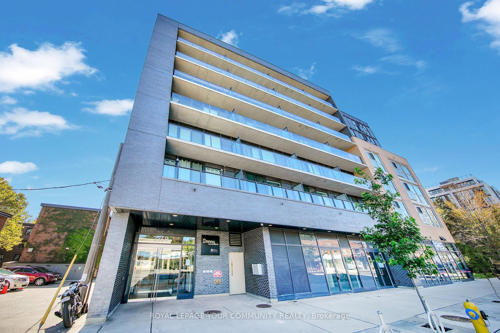 2369-danforth-avenue-toronto-ontario-e12647674