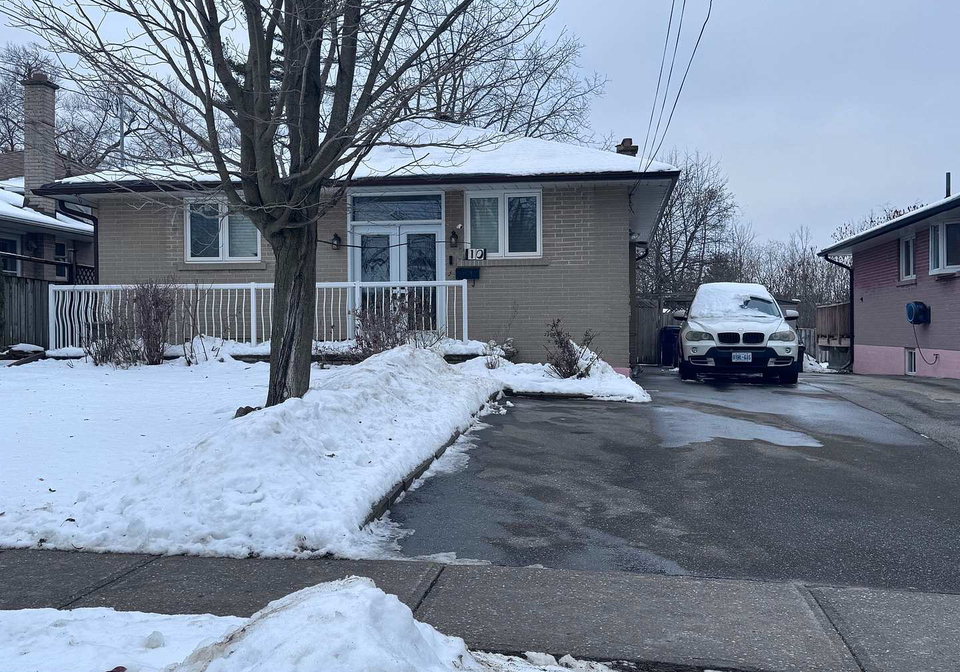 10-oakridge-drive-scarborough-ontario-e12649228