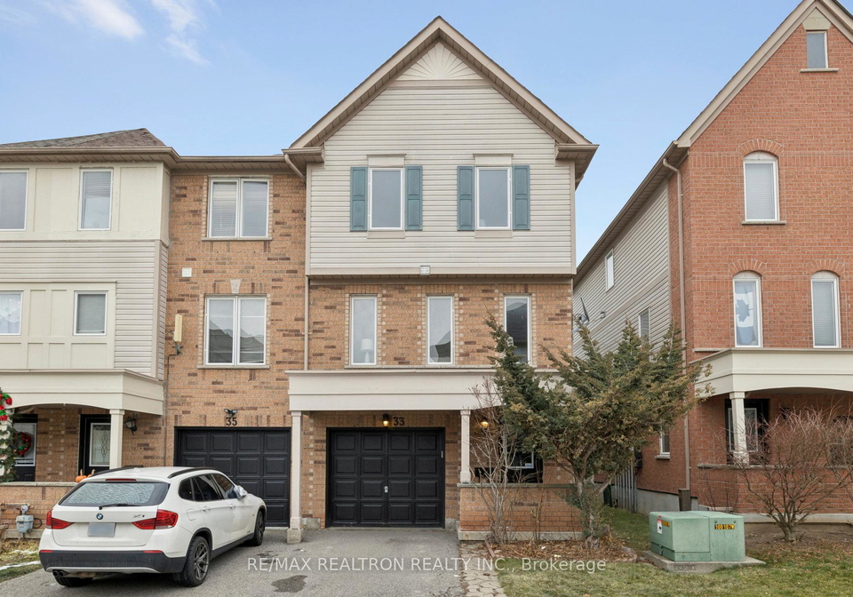 33-pennefather-lane-ajax-ontario-e12649252