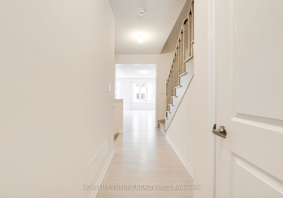 2063-horace-duncan-crescent-oshawa-ontario-e12649552