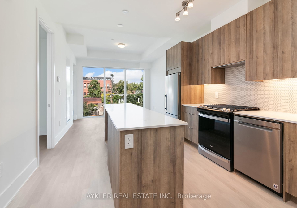495-logan-avenue-toronto-ontario-e12649630