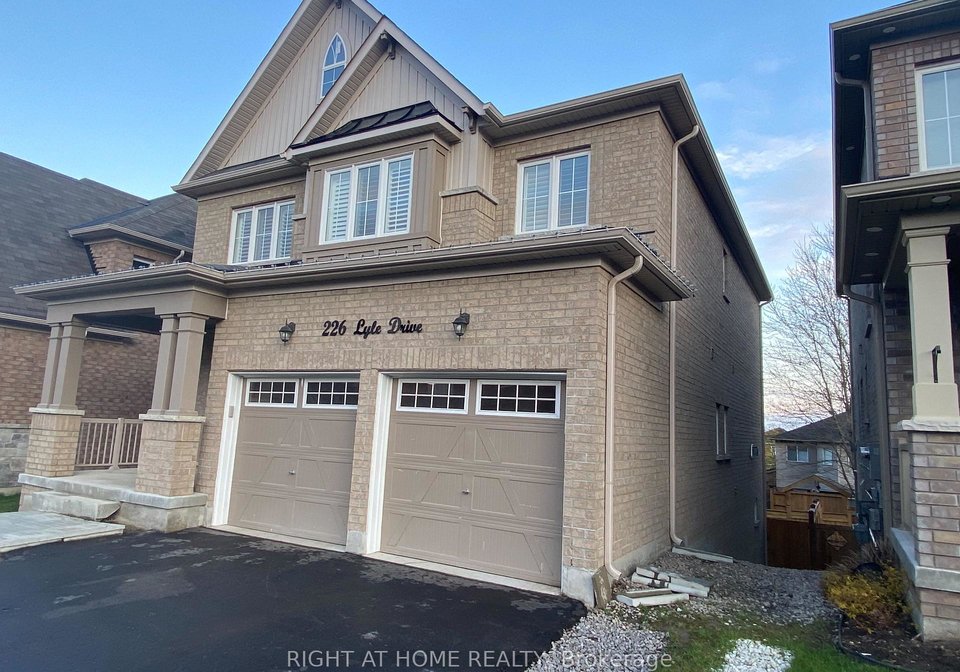 226-lyle-drive-clarington-ontario-e12650006