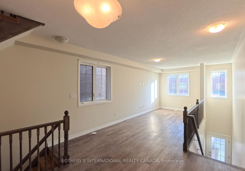 72-jolly-way-scarborough-ontario-e12650540