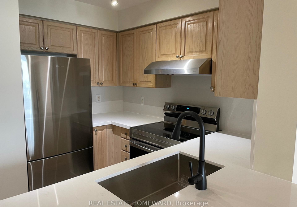 61-town-centre-court-scarborough-ontario-e12650628