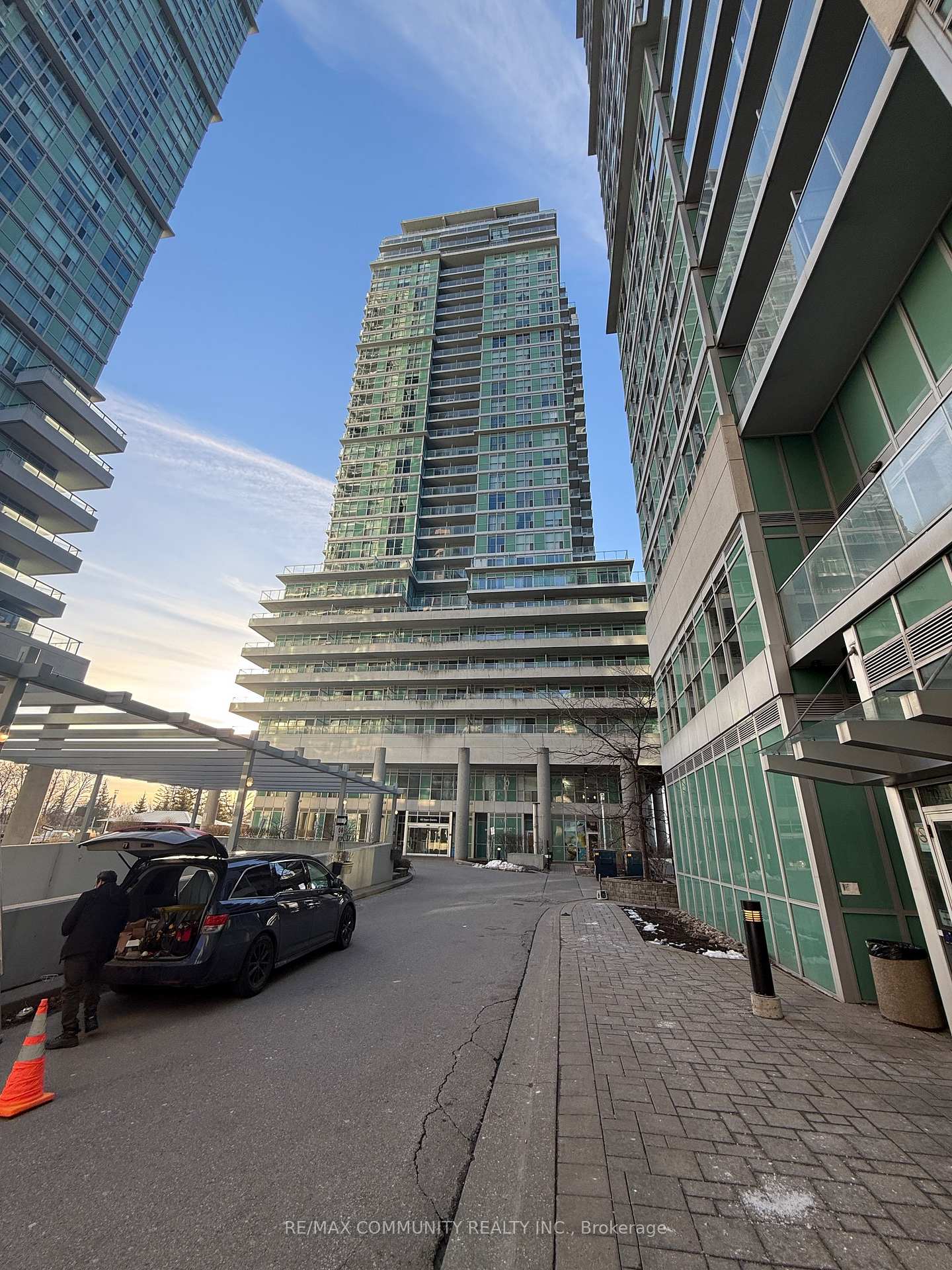 60-town-centre-court-scarborough-ontario-e12651052