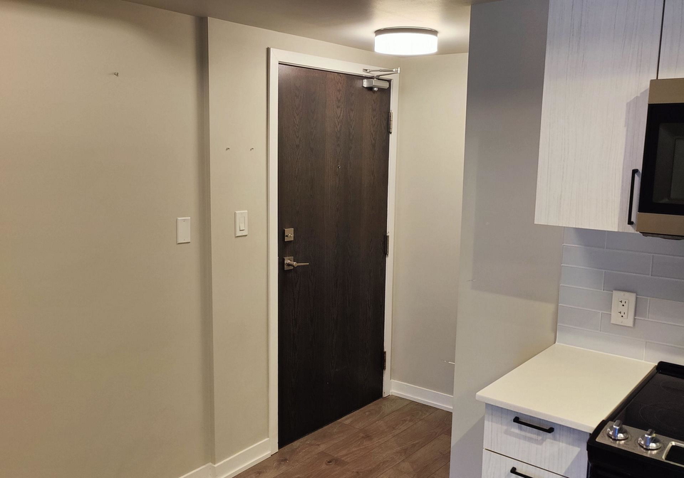 1401-oconnor-drive-east-york-ontario-e12651306
