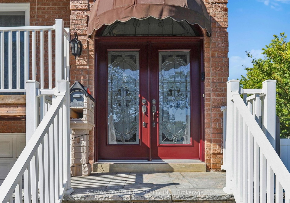 54-emcarr-drive-scarborough-ontario-e12651406
