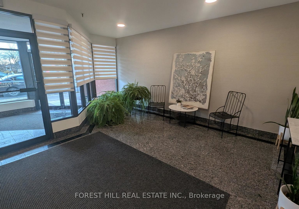 2112-queen-street-toronto-ontario-e12651660