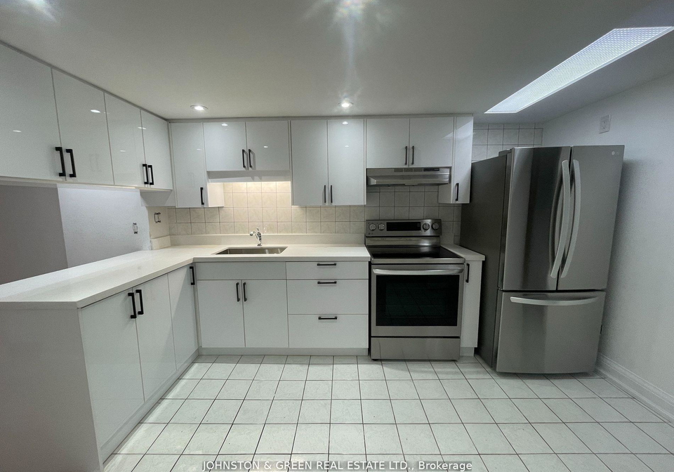 980-coxwell-avenue-east-york-ontario-e12651886