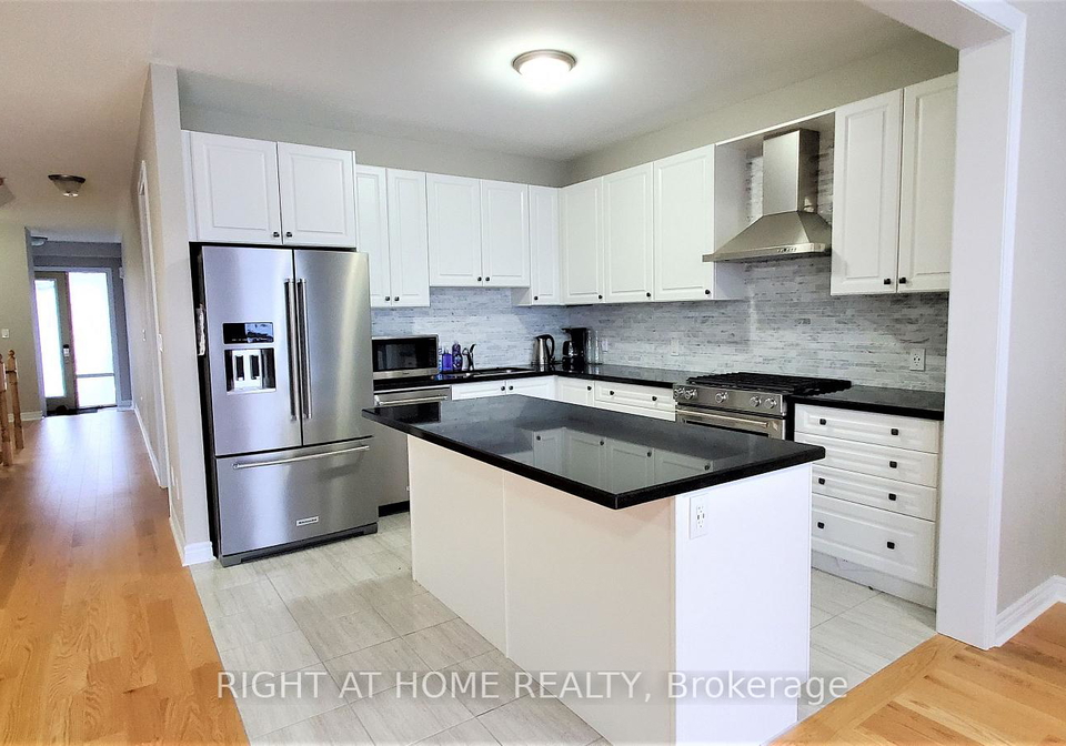 1201-cactus-crescent-pickering-ontario-e12651892