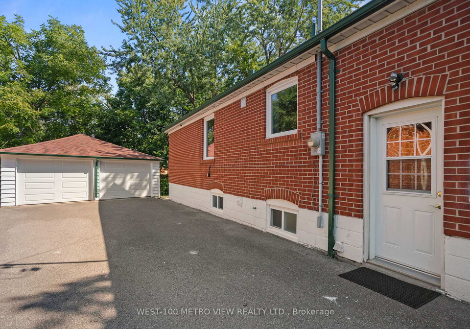 31-rossford-road-w-scarborough-ontario-e12652310