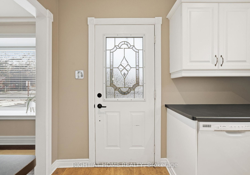 1414-simcoe-street-n-oshawa-ontario-e12653718