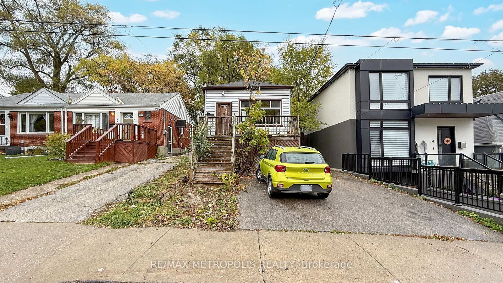 143-kalmar-avenue-scarborough-ontario-e12653920