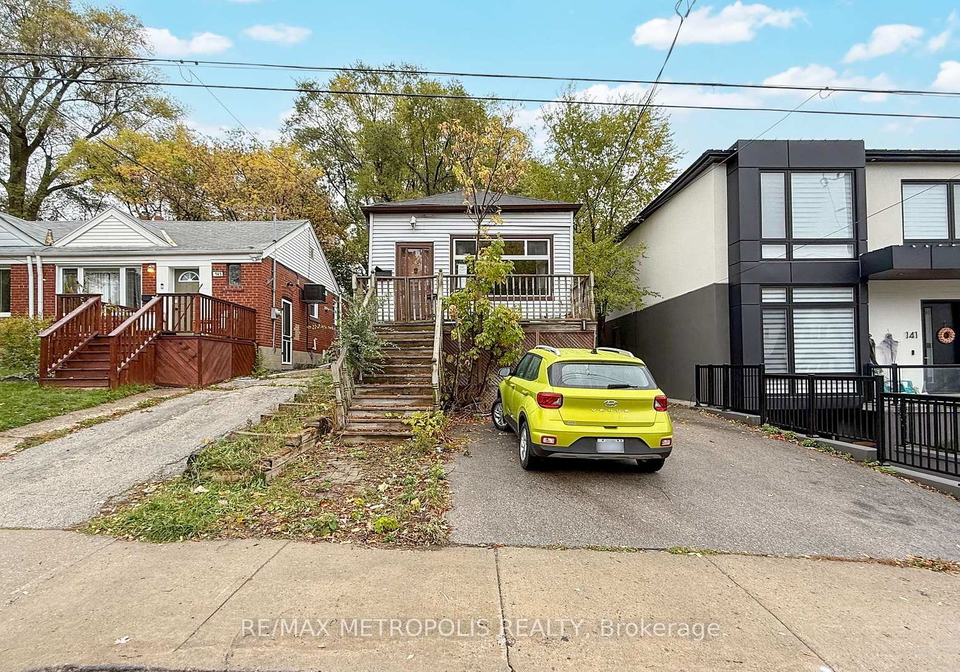 143-kalmar-avenue-scarborough-ontario-e12653920