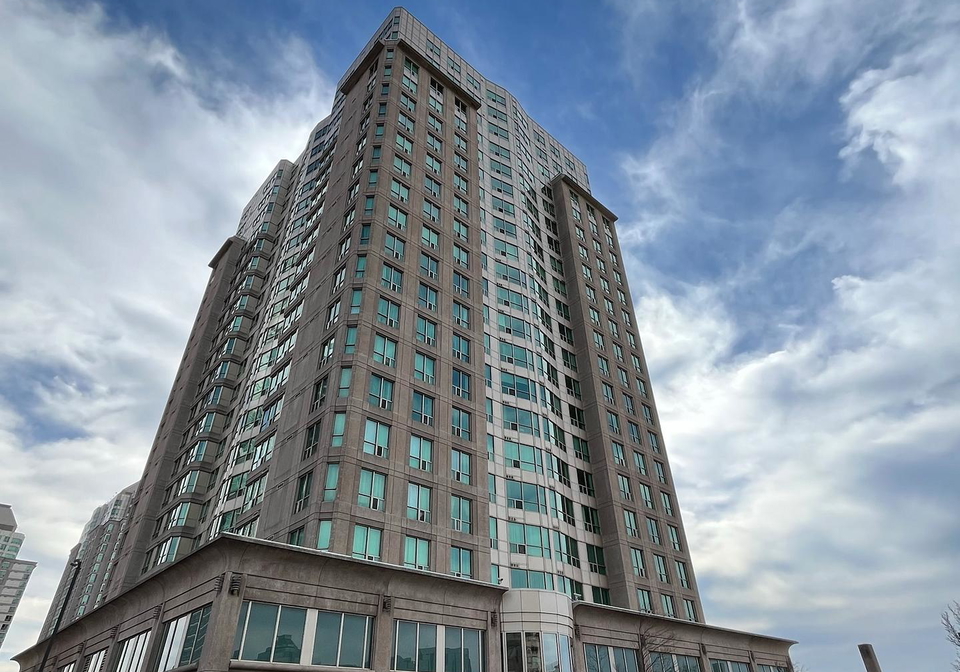 8-lee-centre-drive-scarborough-ontario-e12654552