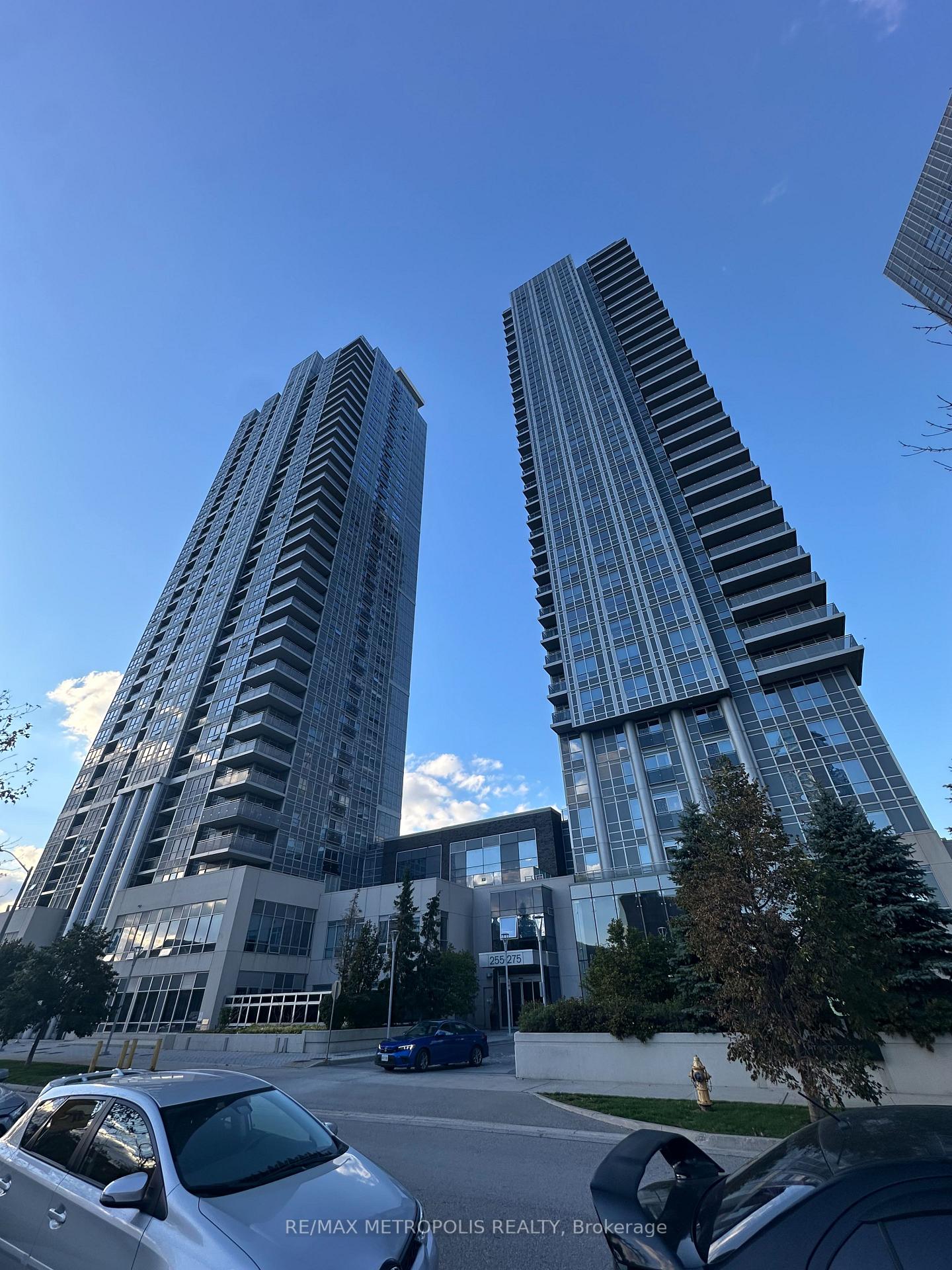 255-village-green-square-scarborough-ontario-e12654968
