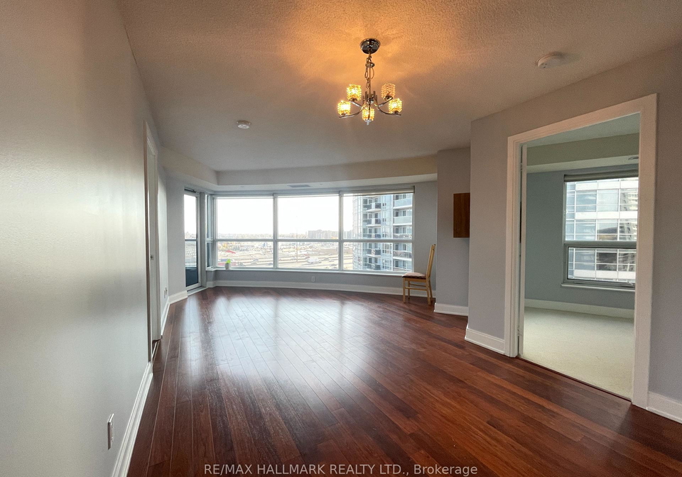 135-village-green-square-scarborough-ontario-e12655130