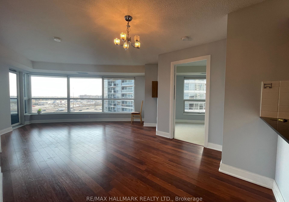 135-village-green-square-scarborough-ontario-e12655130