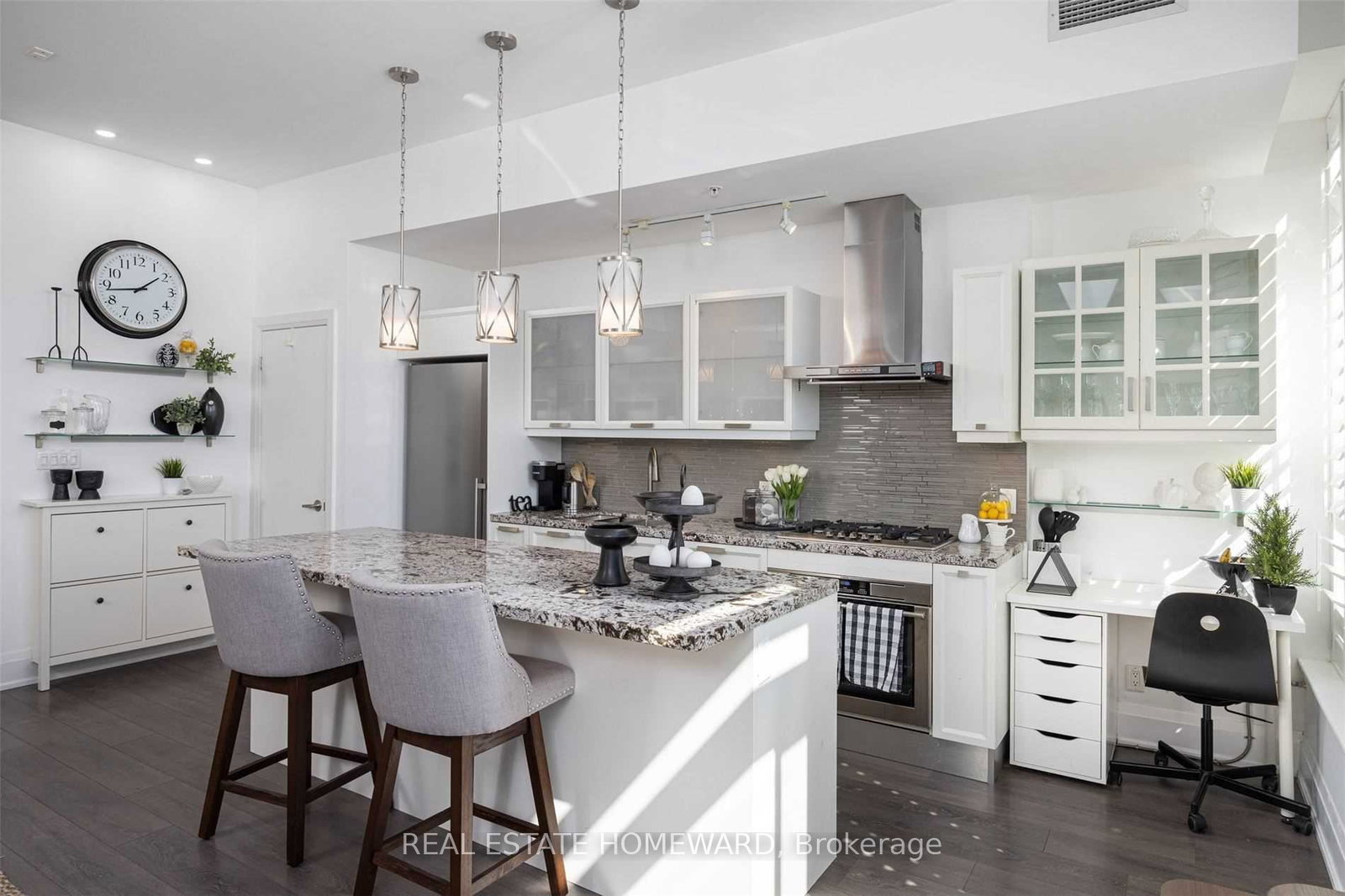 2-bellefair-avenue-toronto-ontario-e12655306