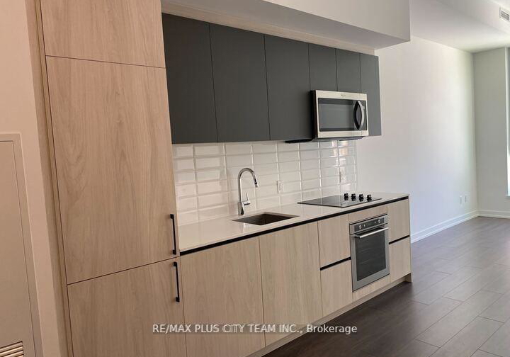 150-logan-avenue-toronto-ontario-e12655690