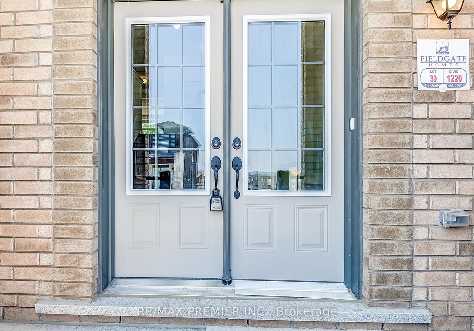 1220-talisman-manor-pickering-ontario-e12656454