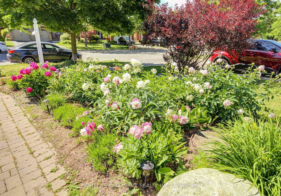 1925-pine-grove-avenue-pickering-ontario-e12656812