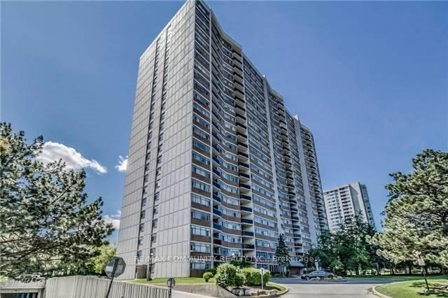 100-echo-point-scarborough-ontario-e12657422