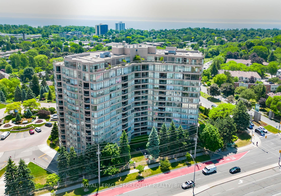 10-guildwood-parkway-scarborough-ontario-e12657428