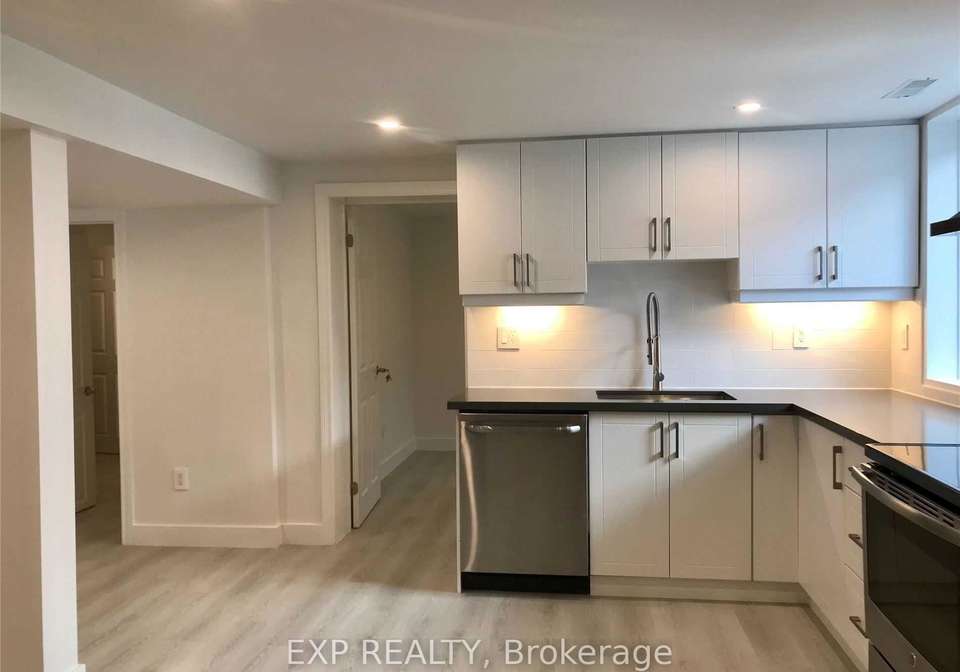 421-woodcrest-avenue-oshawa-ontario-e12658056