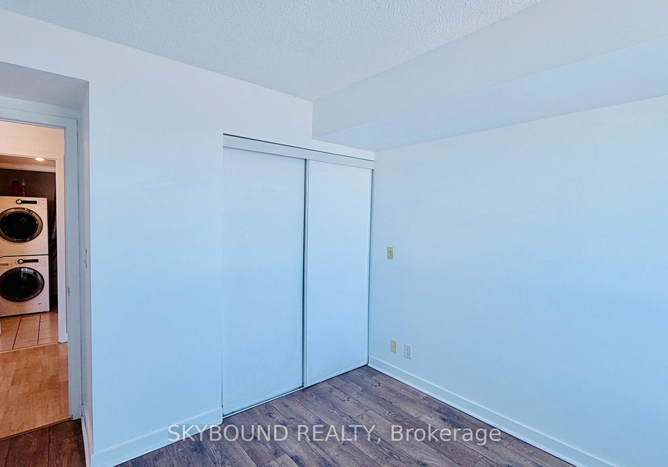 38-lee-centre-drive-scarborough-ontario-e12658112