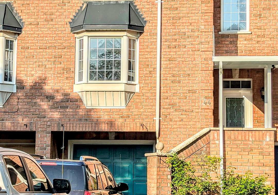 44-eli-shackleton-court-scarborough-ontario-e12658332