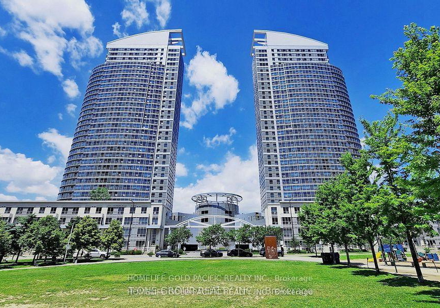 36-lee-centre-drive-scarborough-ontario-e12659428