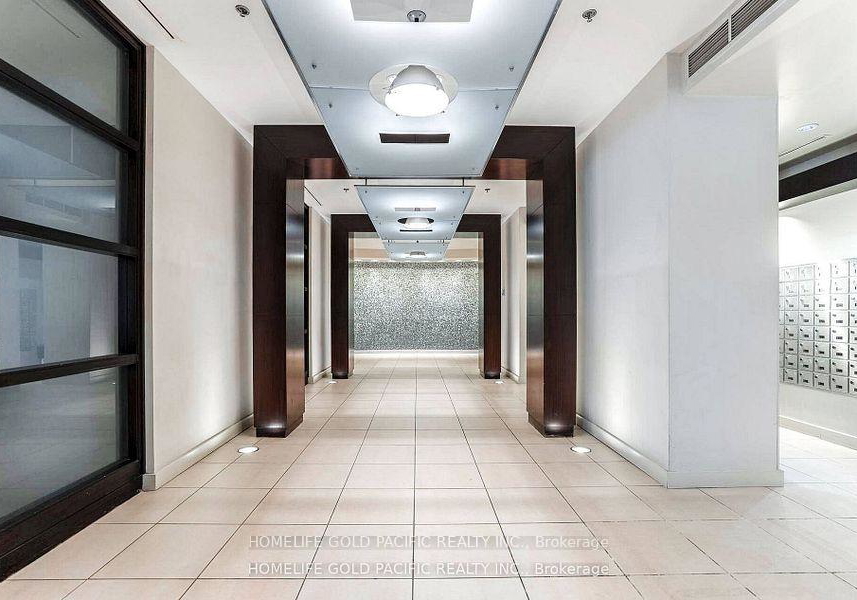 36-lee-centre-drive-scarborough-ontario-e12659428