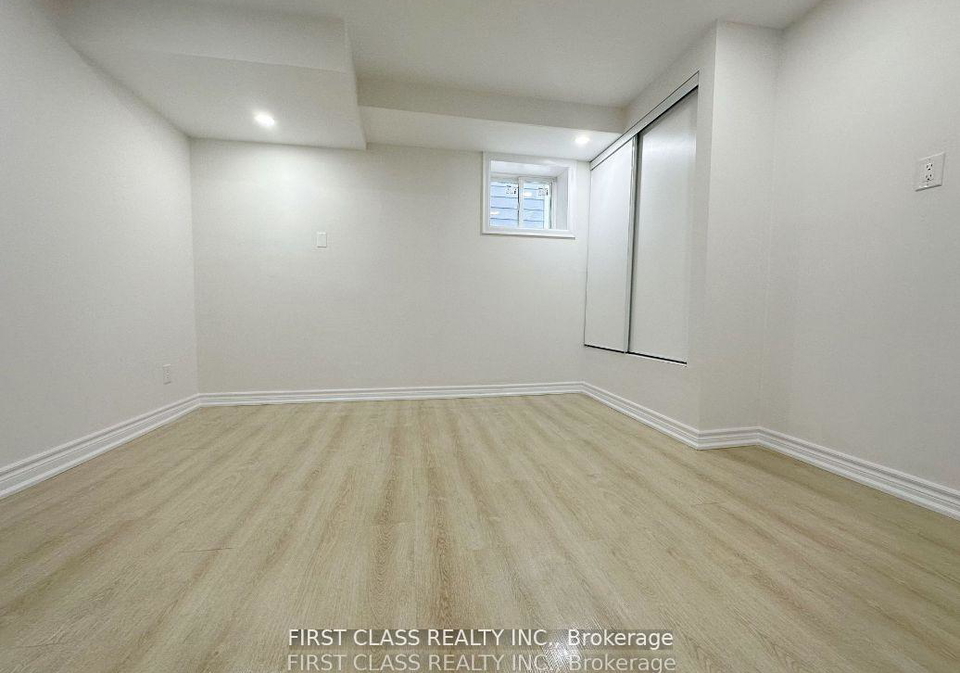 338-rhodes-avenue-toronto-ontario-e12659996
