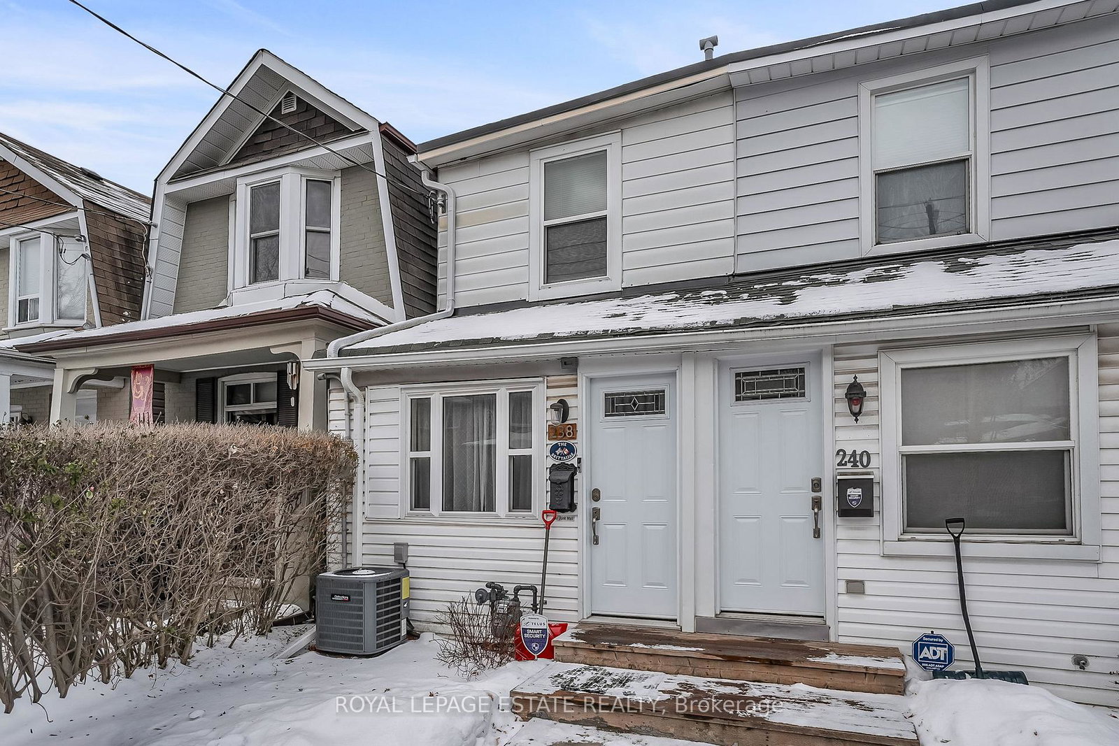 238-cedarvale-avenue-east-york-ontario-e12660238
