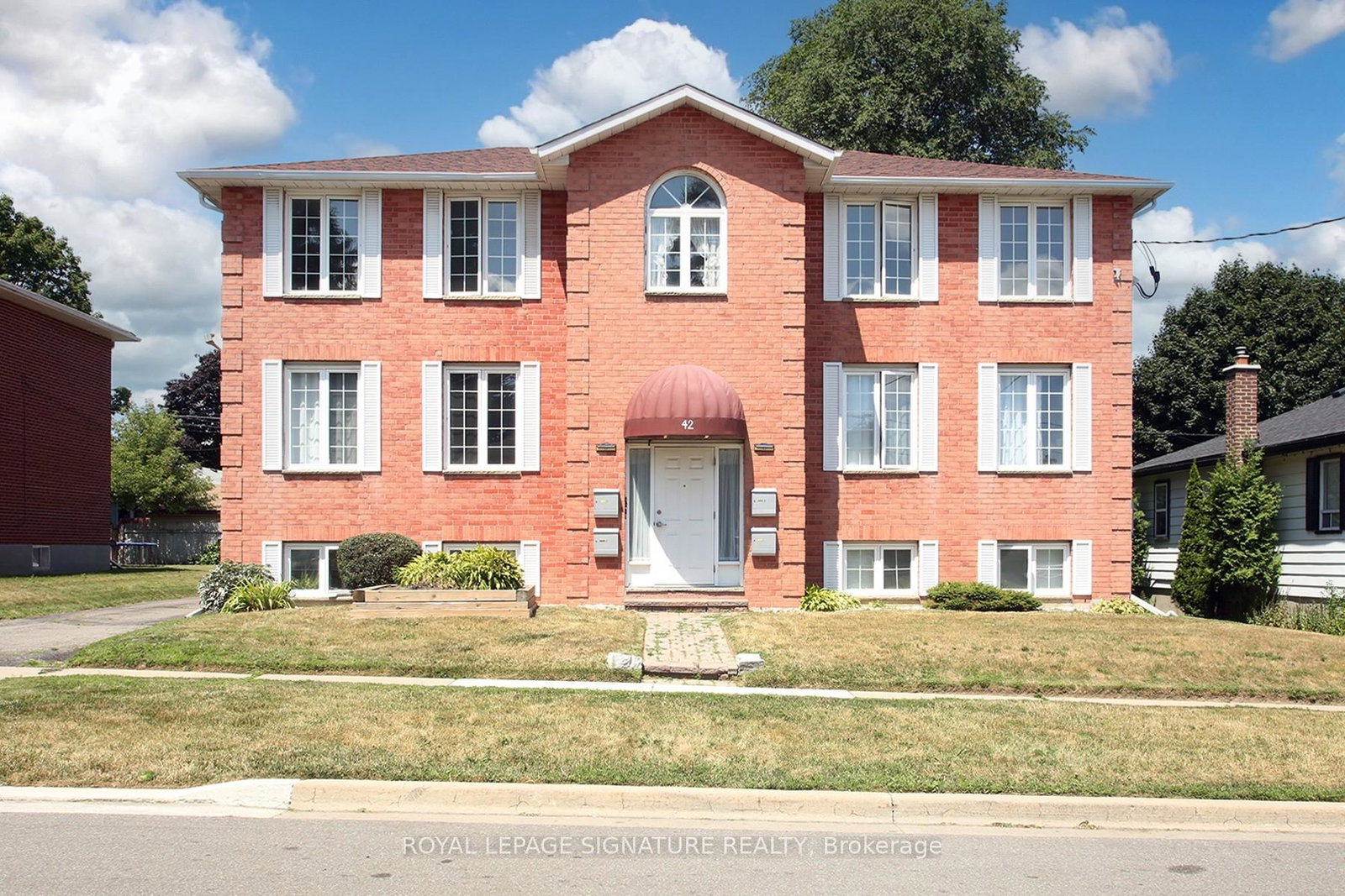 42-tecumseh-avenue-oshawa-ontario-e12661006