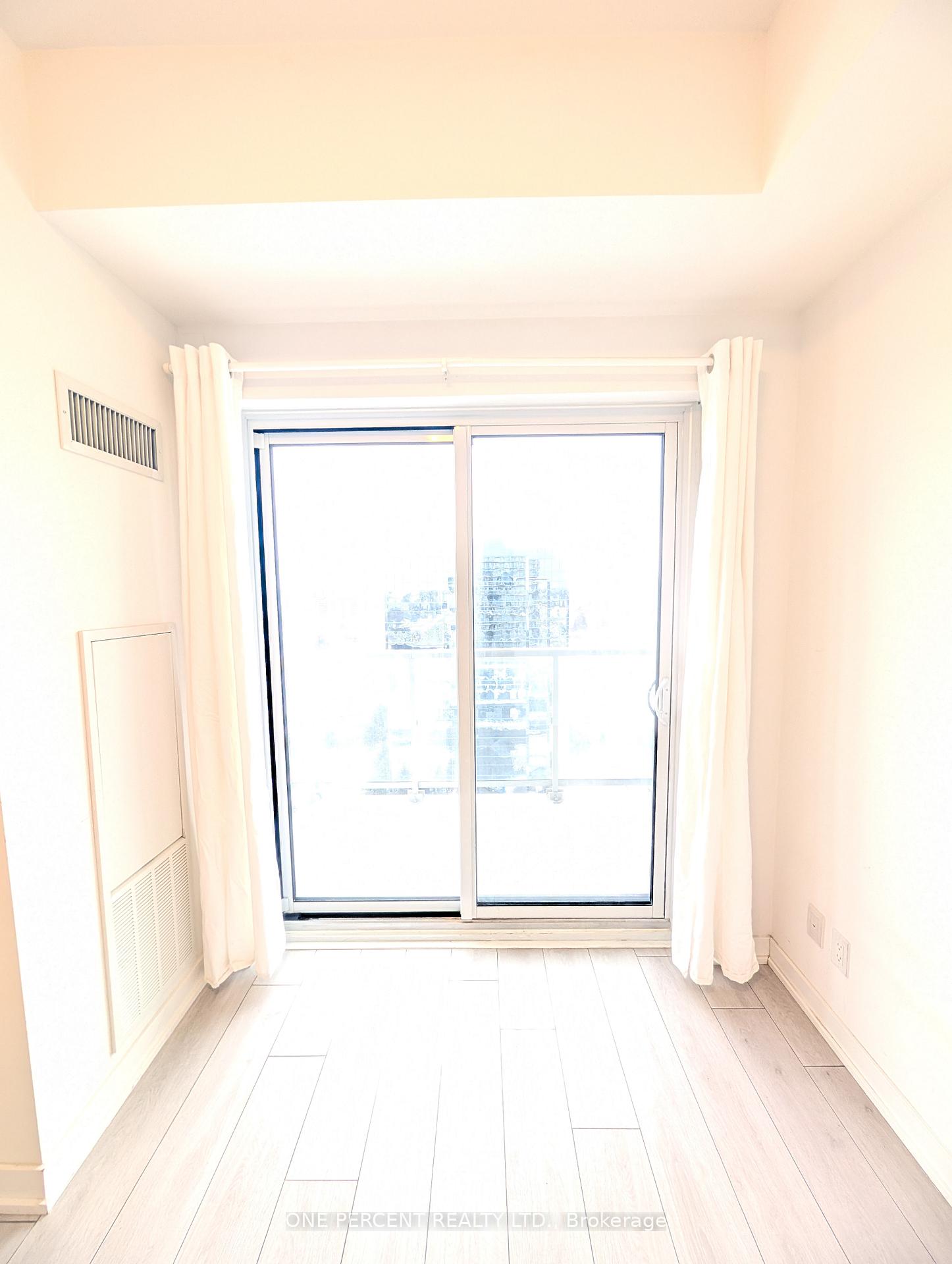 2031-kennedy-road-scarborough-ontario-e12661020