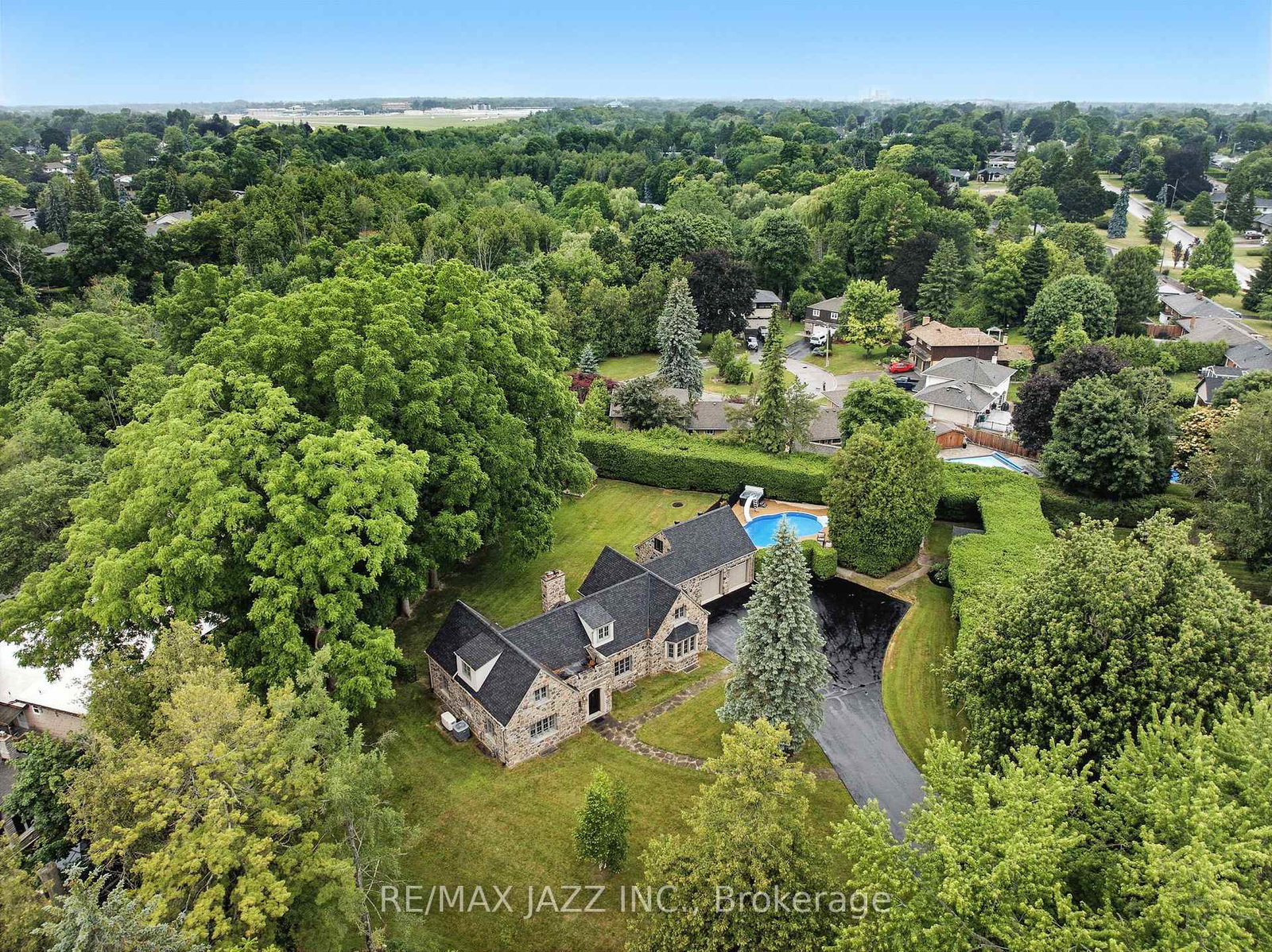 690-bessborough-drive-oshawa-ontario-e12661410