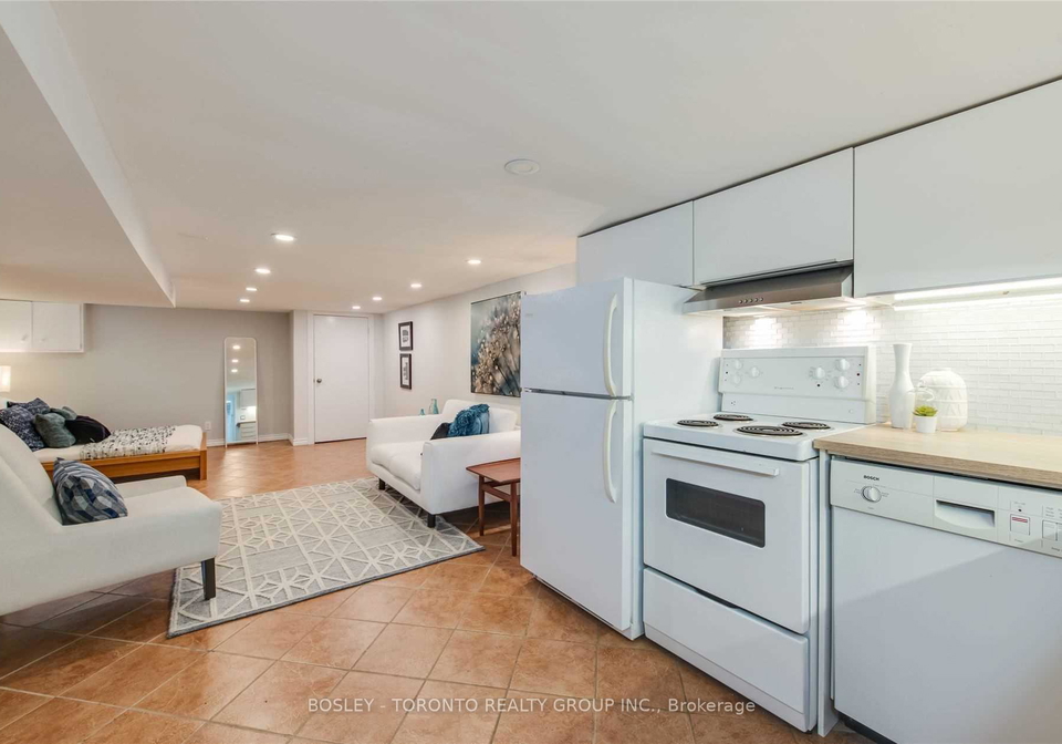 13-winnifred-avenue-toronto-ontario-e12661804